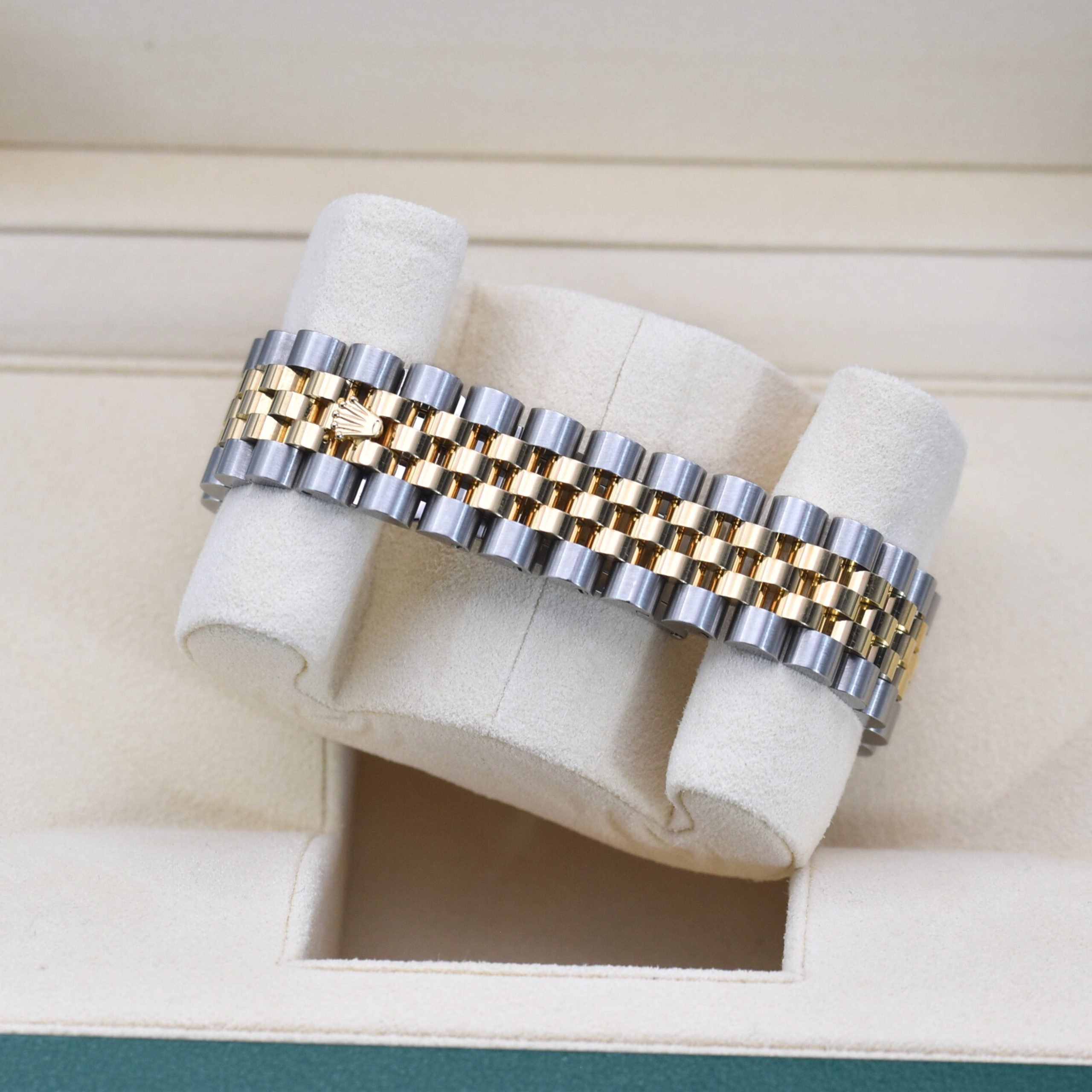 Rolex Datejust 36mm 116233 Champagne diamond - Image 5