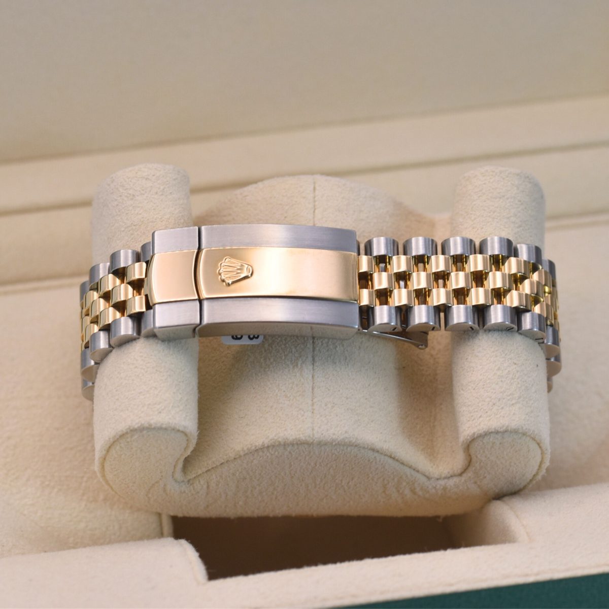 Rolex Datejust 41mm, ref 126303, mother of pearl diamond dial - Image 5