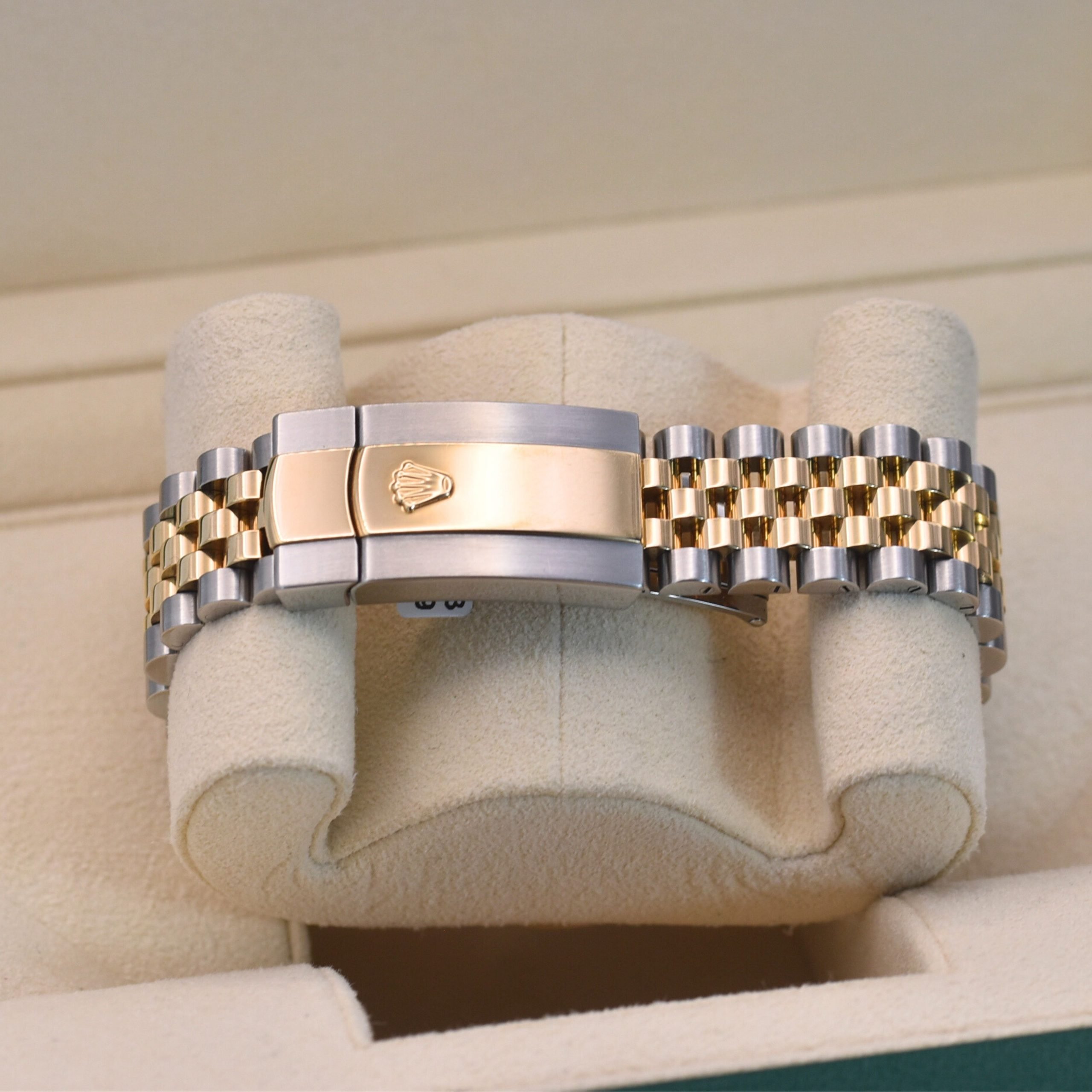 Rolex Datejust 41mm, ref 126303, mother of pearl diamond dial - Image 2