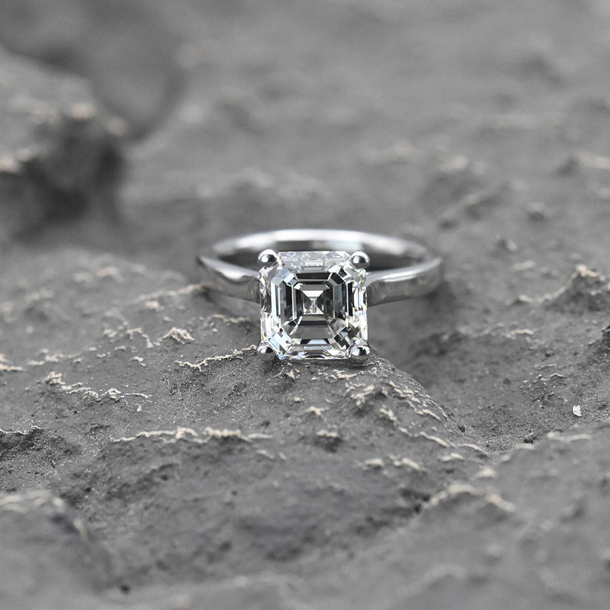 Asscher cut solitaire, 3.42ct H-VVS2 GIA