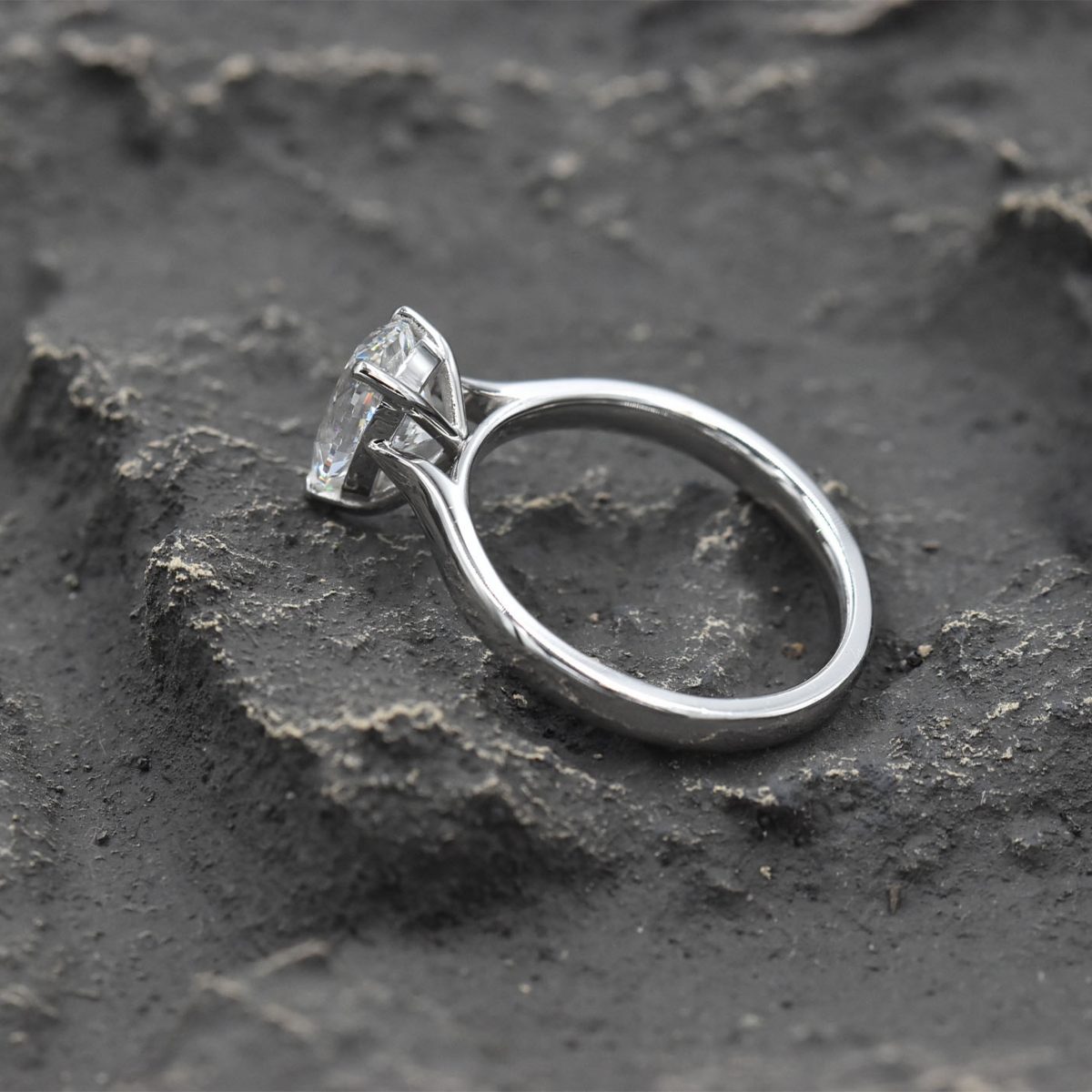 Pear cut solitaire 1.72ct F-VS1 GIA - Image 6