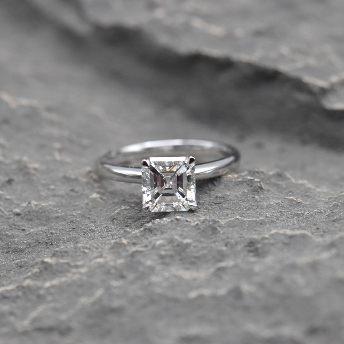 Asscher cut diamond, G-VS1 2.06ct